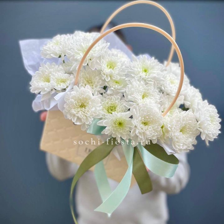 Сумочка с хризантемами в Ижевске