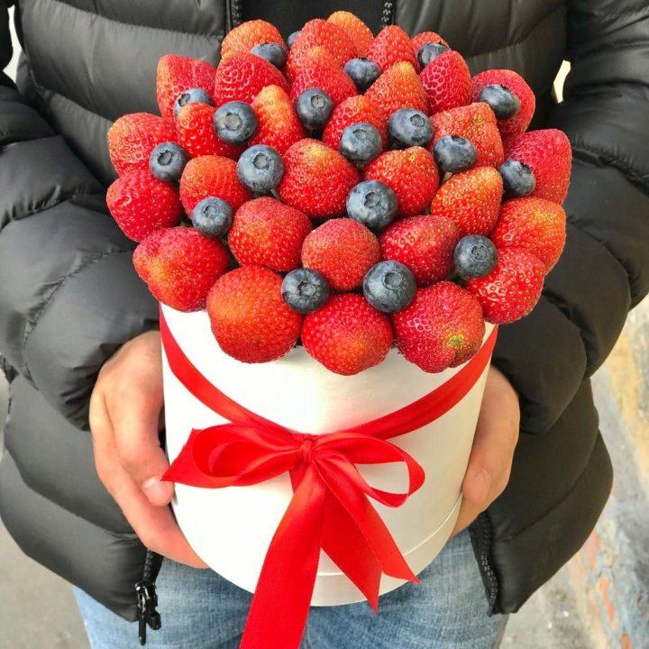 Клубничный бокс №3 в Ижевске