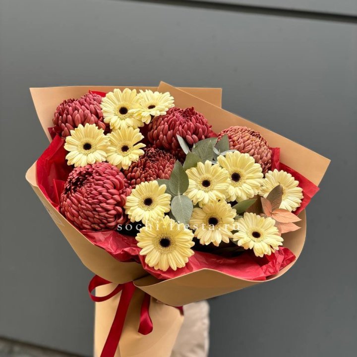 Букет гербер и хризантем Бигуди в Ижевске