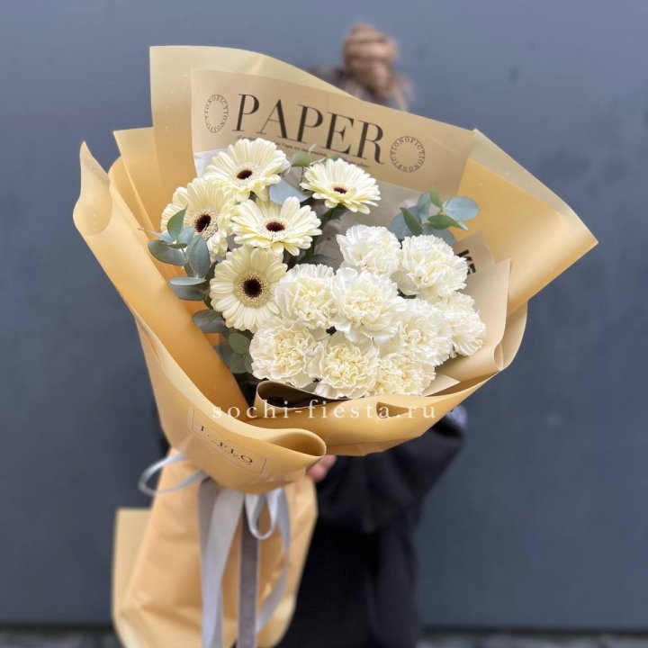  Букет с диантусами и герберами в Ижевске