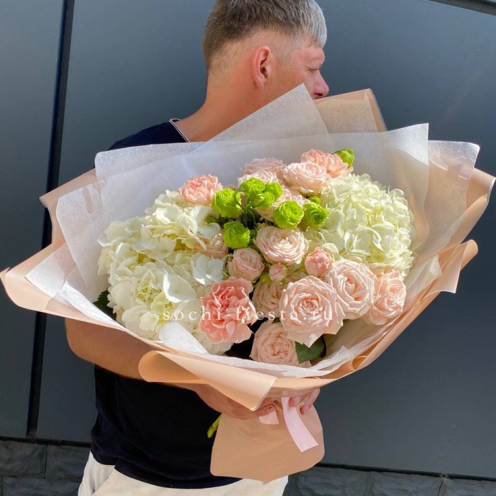 Авторский букет "Нежный крем" в Ижевске