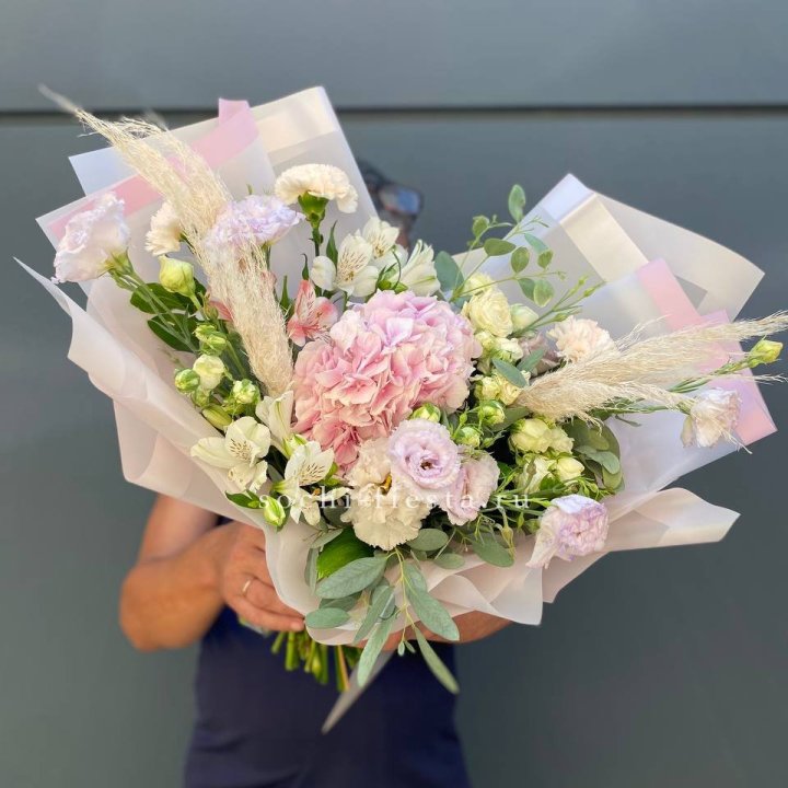 Гортензия "Пинк флоид" в Ижевске