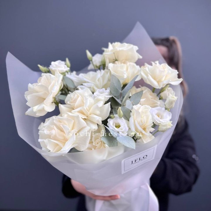 Букет французских роз и эустомы  в Ижевске