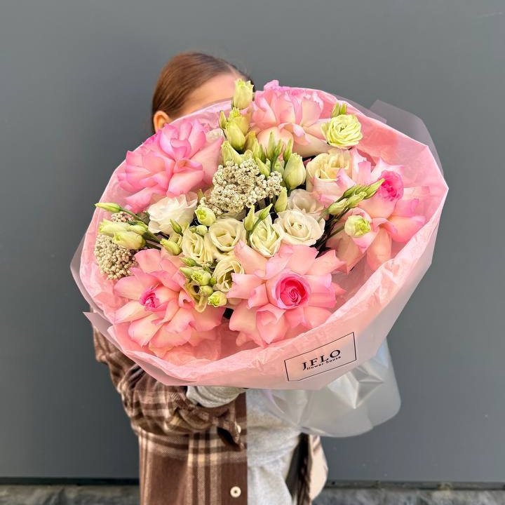 Букет "Розы с эустомой" в Ижевске