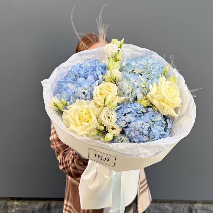 Букет "Глубина глаз" в Ижевске