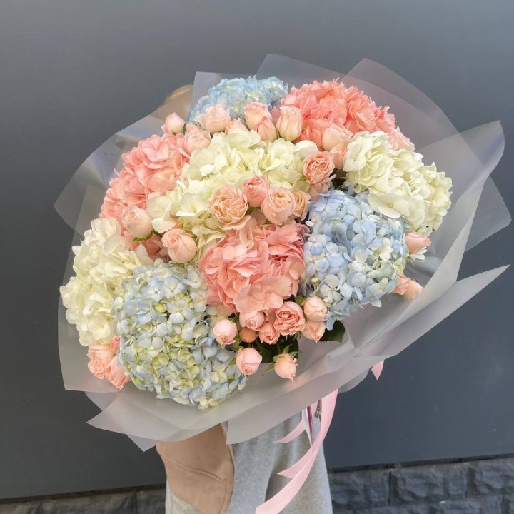 Дуо гортензии и бомбастик в Ижевске