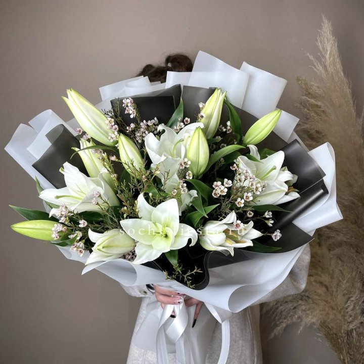 Букет лилий Снежная королева в Ижевске