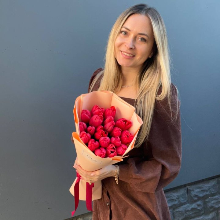  19 красных тюльпанов в Ижевске