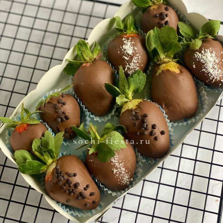 Клубника в шоколаде 10 ягод в Ижевске
