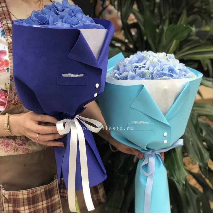 Букет с гортензией с пиджаком в Ижевске