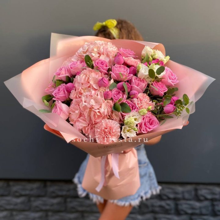 Авторский букет "Восторг" в Ижевске