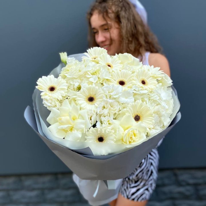  Букет "Вайт люксур" в Ижевске