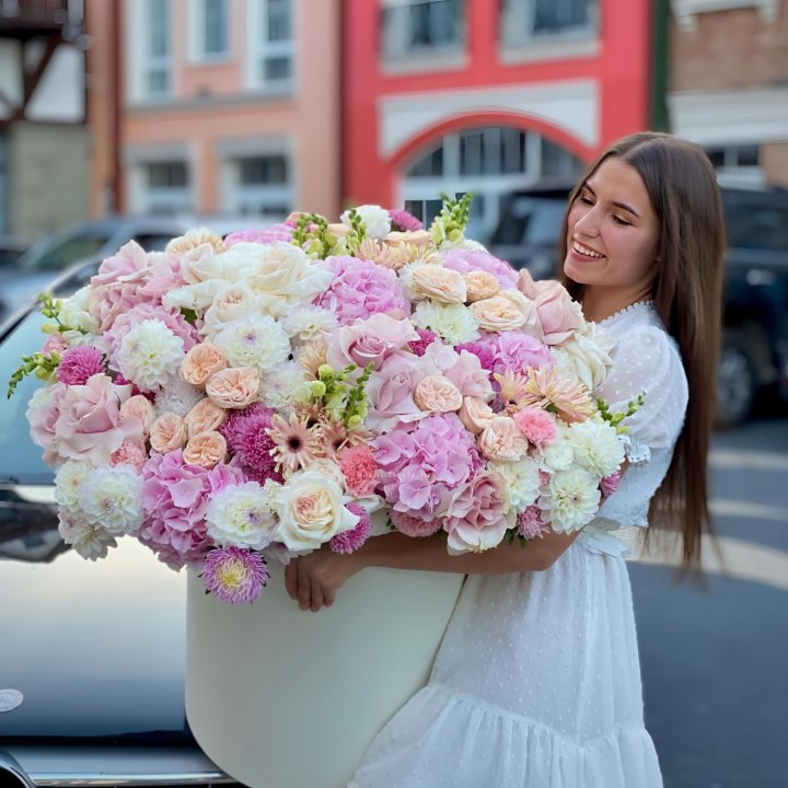 Дизайнерский цилиндр "Мелиса" в Ижевске