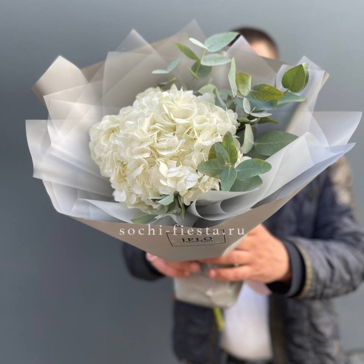  Букет  из белой гортензии в Ижевске