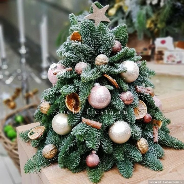 Новогодняя елочка "Блеск" в Ижевске