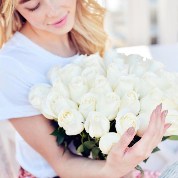 Букет высоких роз "Облака" в Ижевске