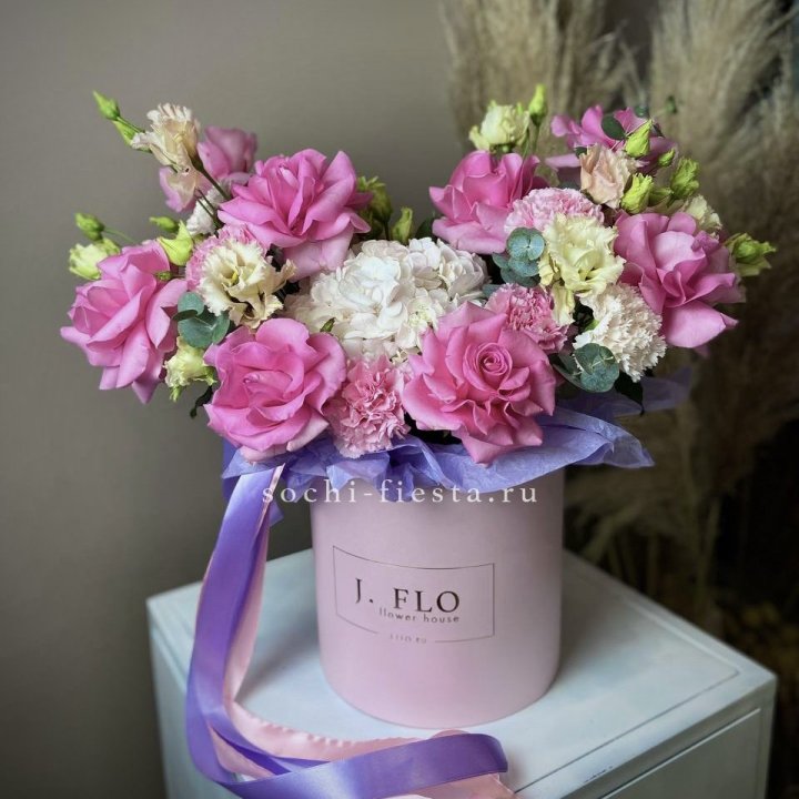 Цветочная коробка "Мишель" в Ижевске