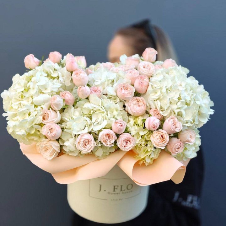 Дизайнерский бокс "Изабелла" в Ижевске