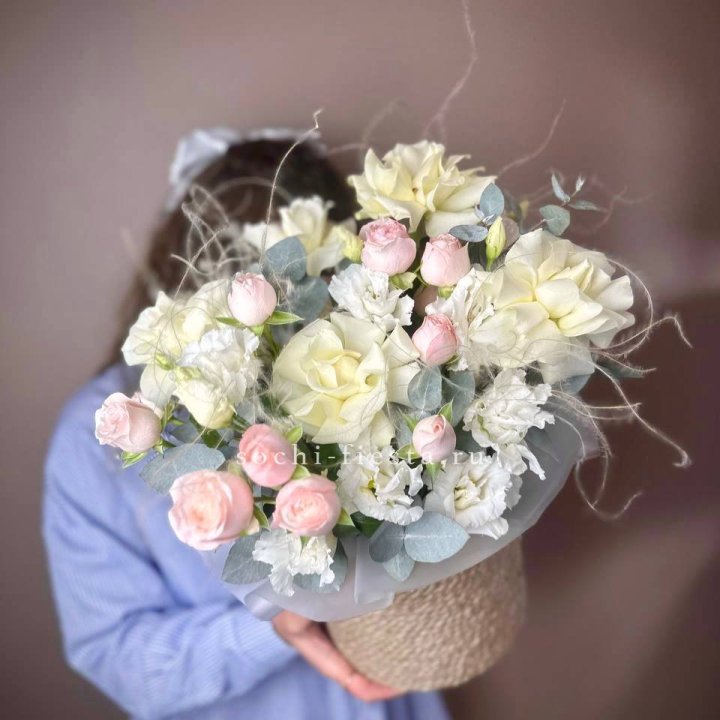 Авторский бокс "Милена" в джутовом кашпо в Ижевске