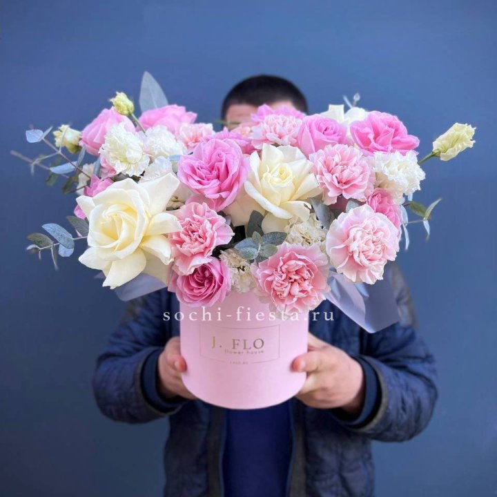 Цветочный бокс "Памела" в Ижевске