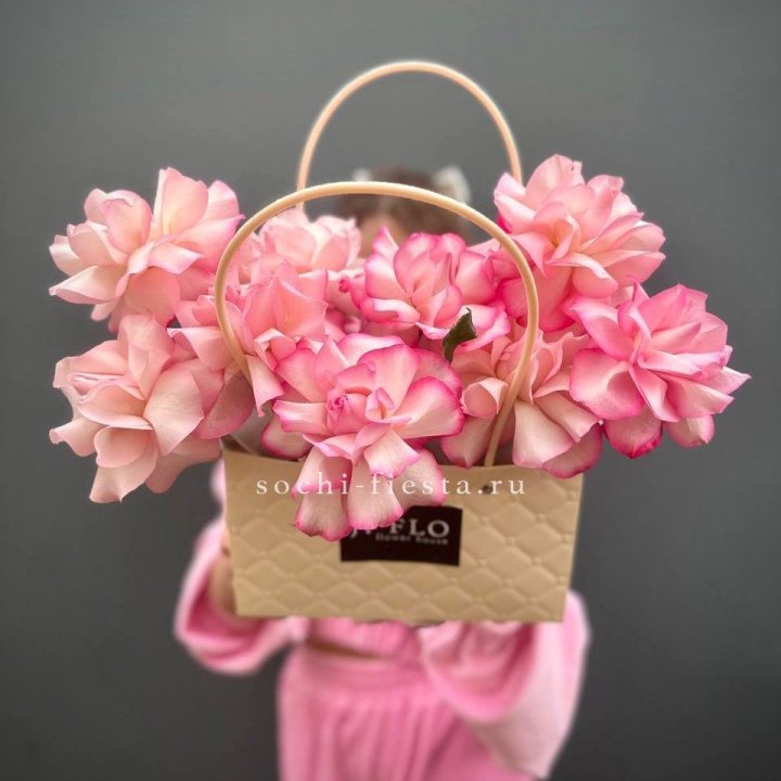 Сумочка розовых роз Венди в Ижевске