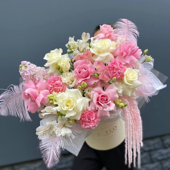 Дизайнерский бокс "Ловели" в Ижевске