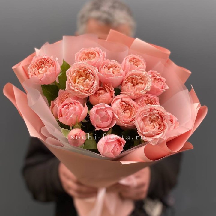 Букет комплимент из кустовых роз Джульетта в Ижевске