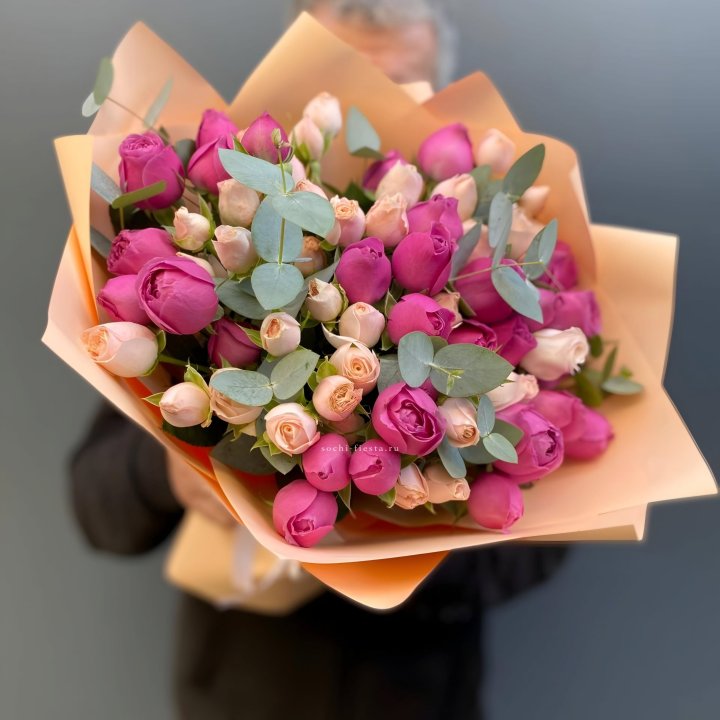 Букет кустовых роз Тендернес в Ижевске