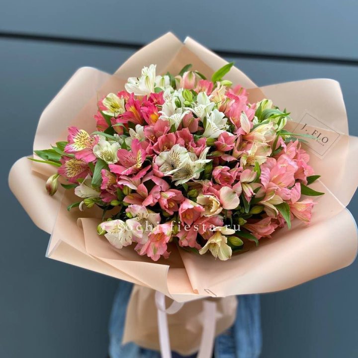 Букет альстромерий "Вандер" в Ижевске