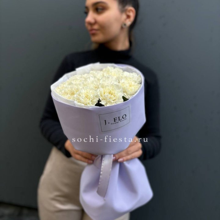 Букет белых диантусов в Ижевске