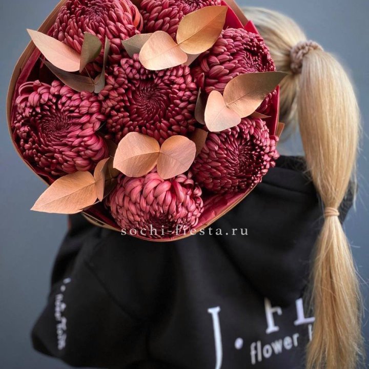 Хризантемы "Голд шоколад" в Ижевске