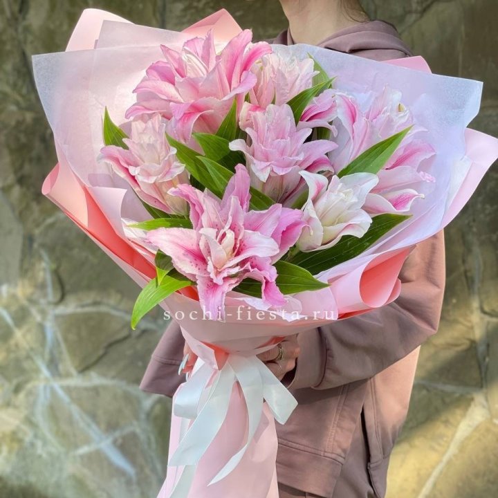 Букет пионовидных лилий №2 в Ижевске