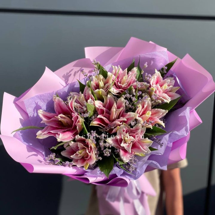 Букет пионовидных лилий №4 в Ижевске