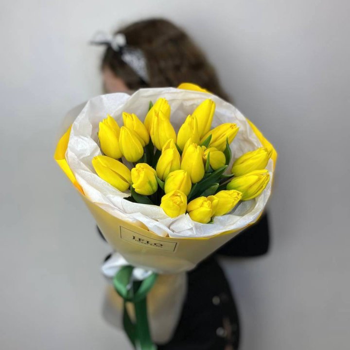 19 жёлтых тюльпанов в Ижевске
