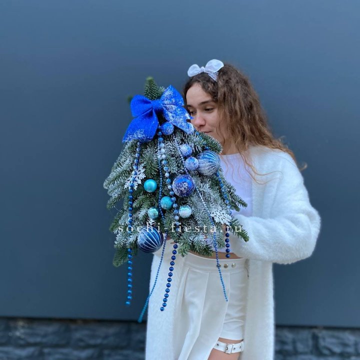 Новогодняя елочка "Блю" в Ижевске