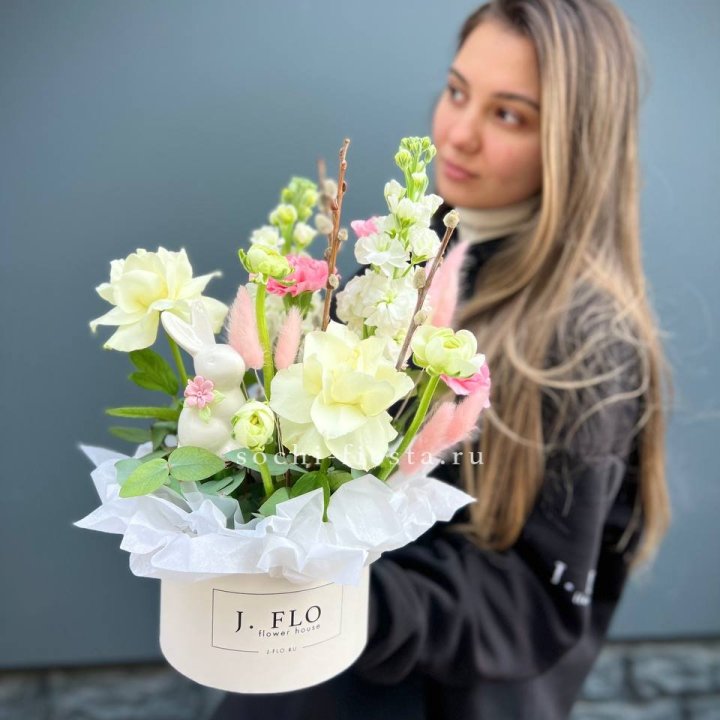 Цветочный бокс "Пасхальная композиция" в Ижевске