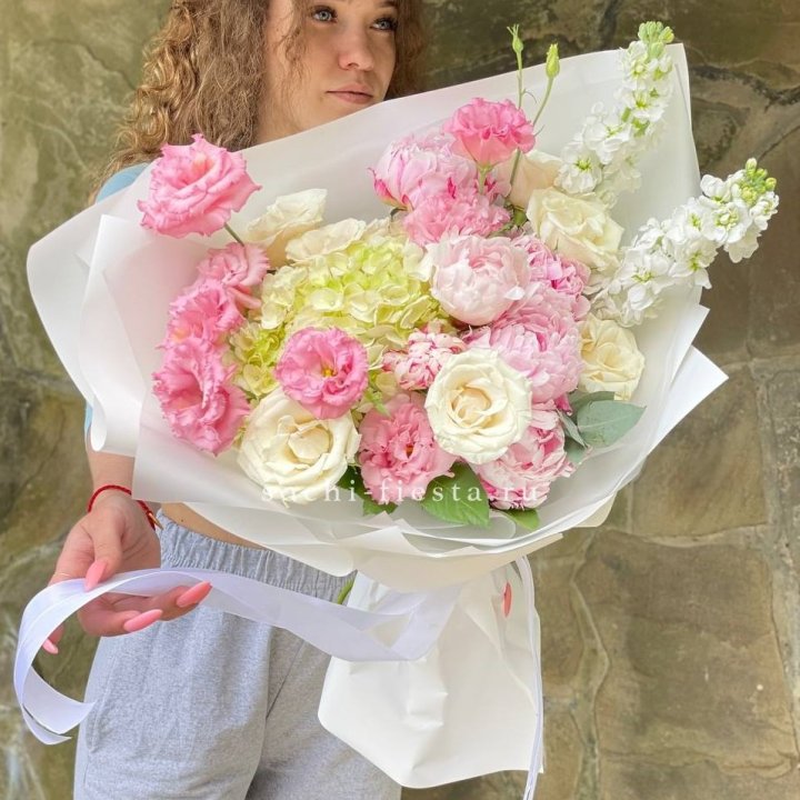 Букет с пионами №3 в Ижевске
