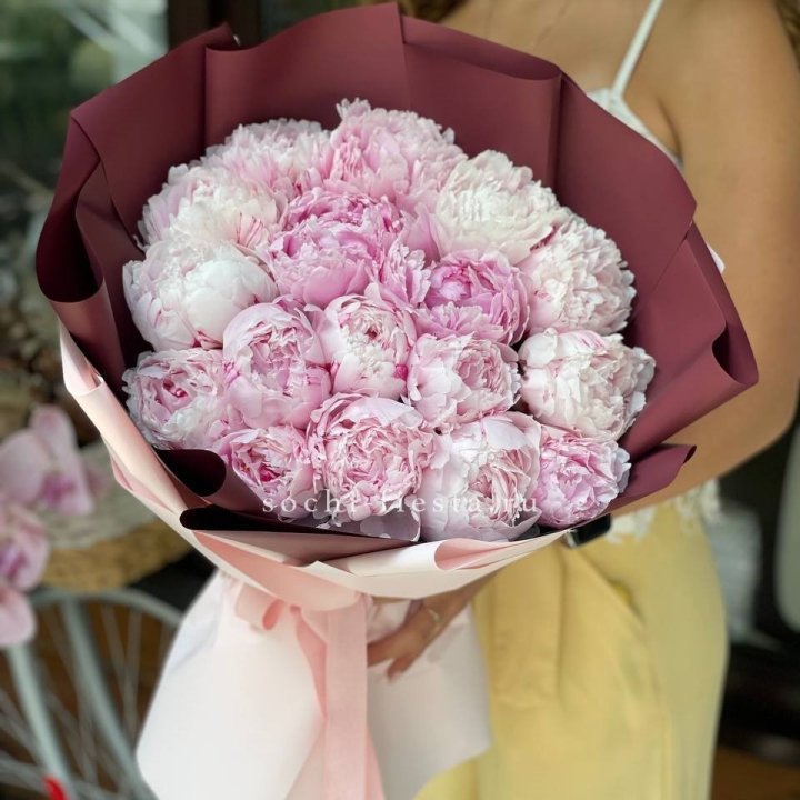 Букет 17 зефирных пионов в Ижевске