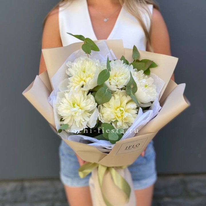  Букет белых пионов в Ижевске