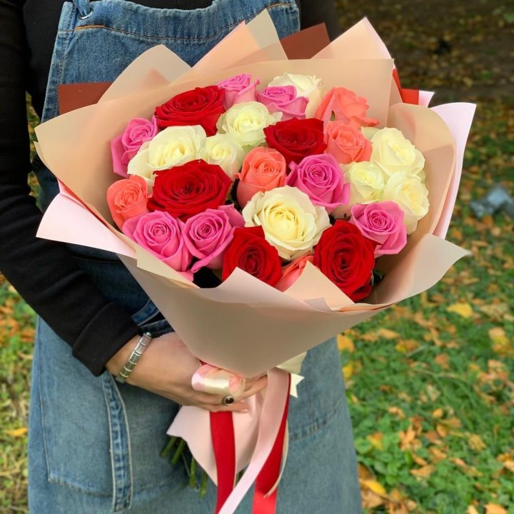 25 роз "Карусель" в Ижевске