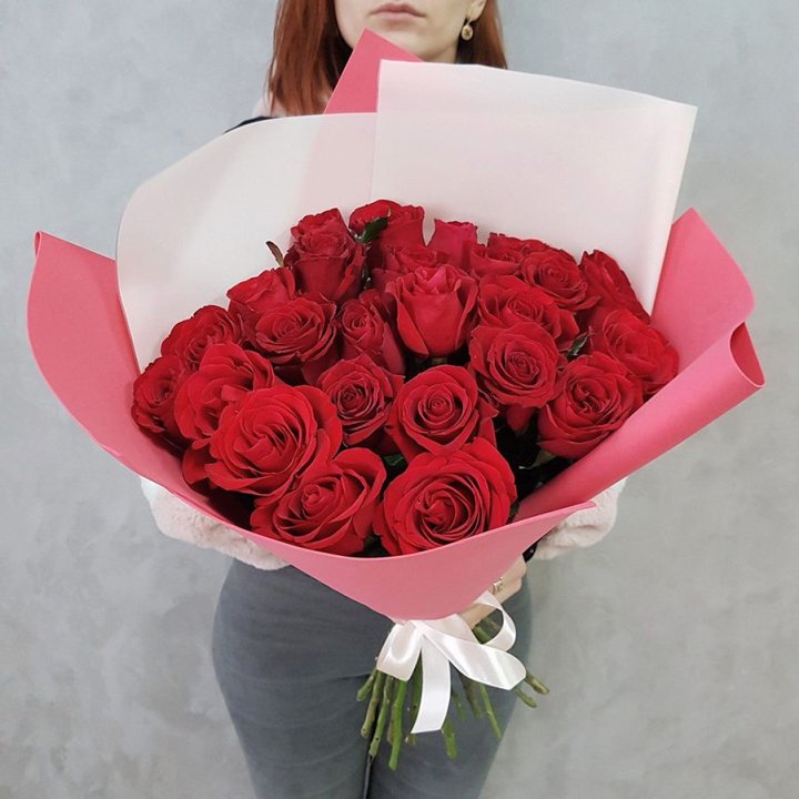 25 Красных роз рози вайт в Ижевске