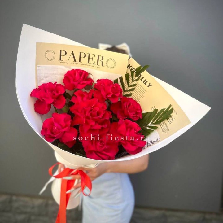 9 Красных французских роз Чико в Ижевске