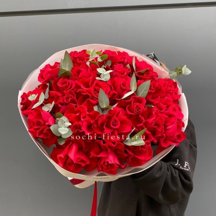 23 Красных французских роз в Ижевске