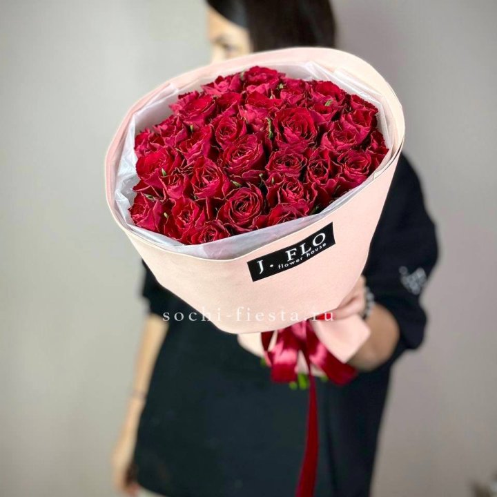 35 кенийских роз в Ижевске