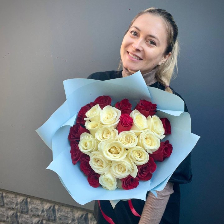 27 роз "Сердце" в Ижевске