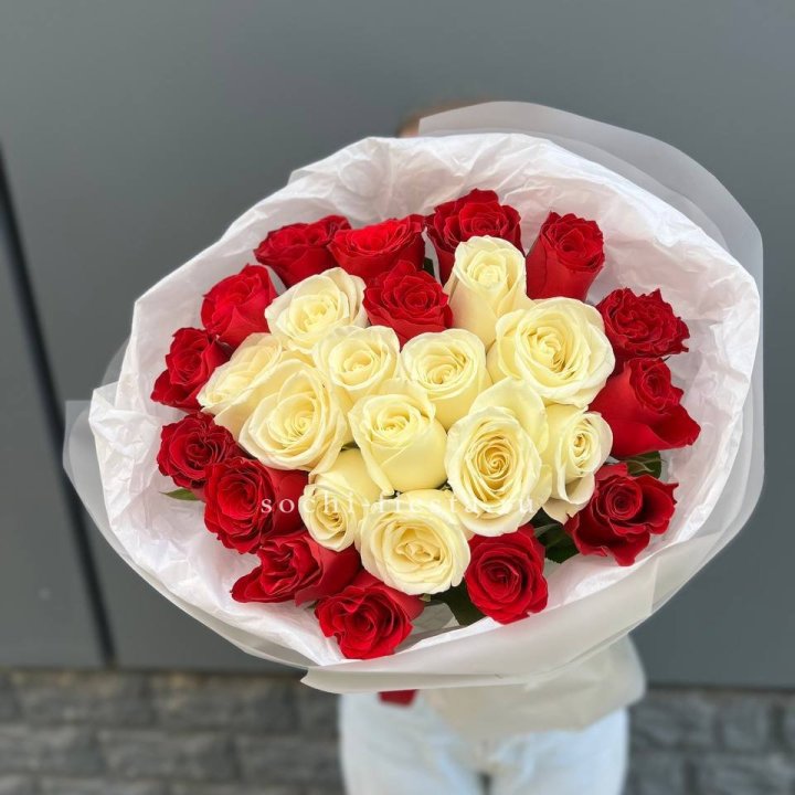 27 роз микс в Ижевске