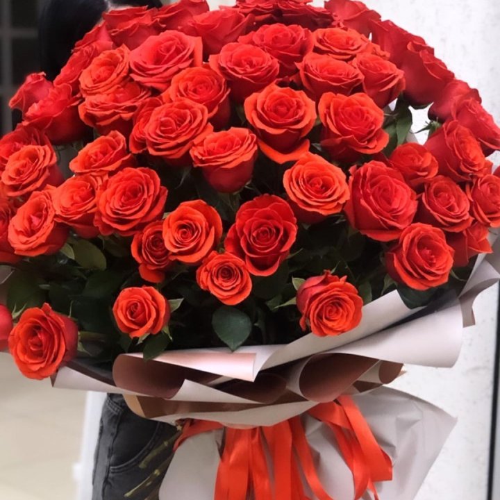 Букет высоких эквадорских роз  в Ижевске