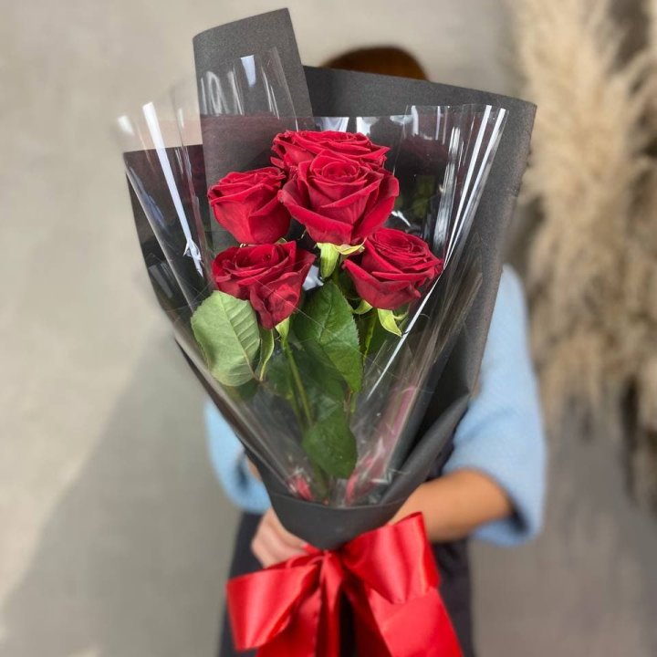 5 роз ред наоми в Ижевске
