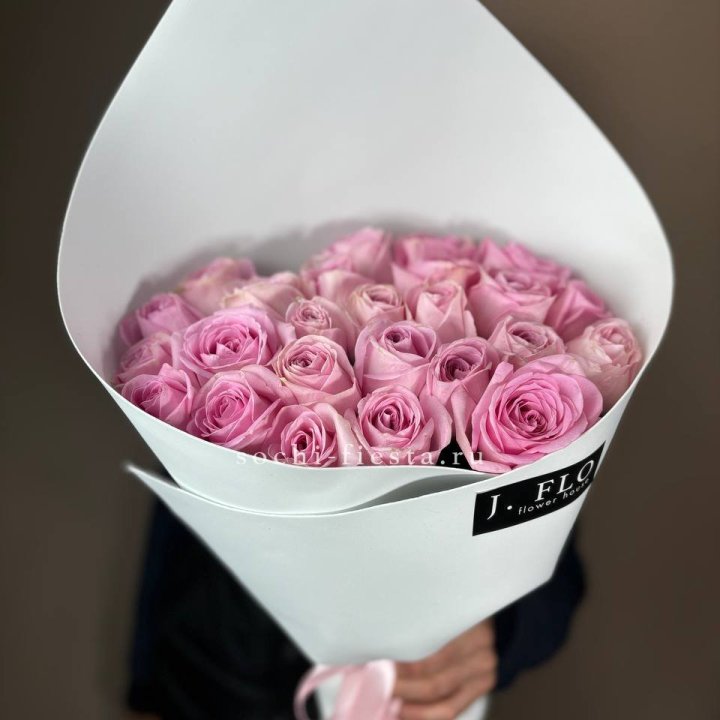 25 розовых роз в Ижевске