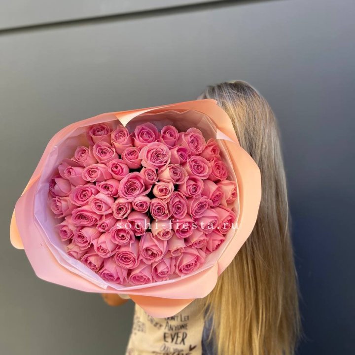 55 розовых роз в Ижевске